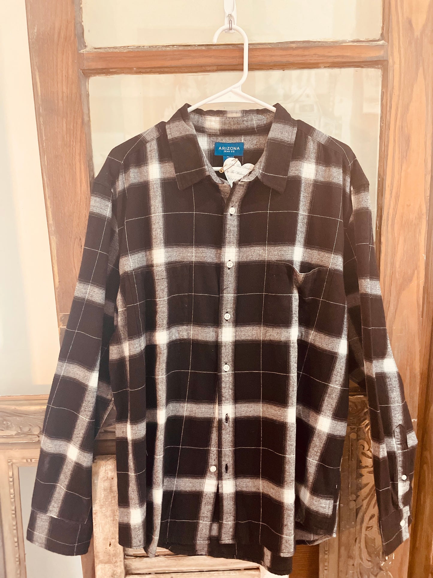 Black & White AL Flannel: XL