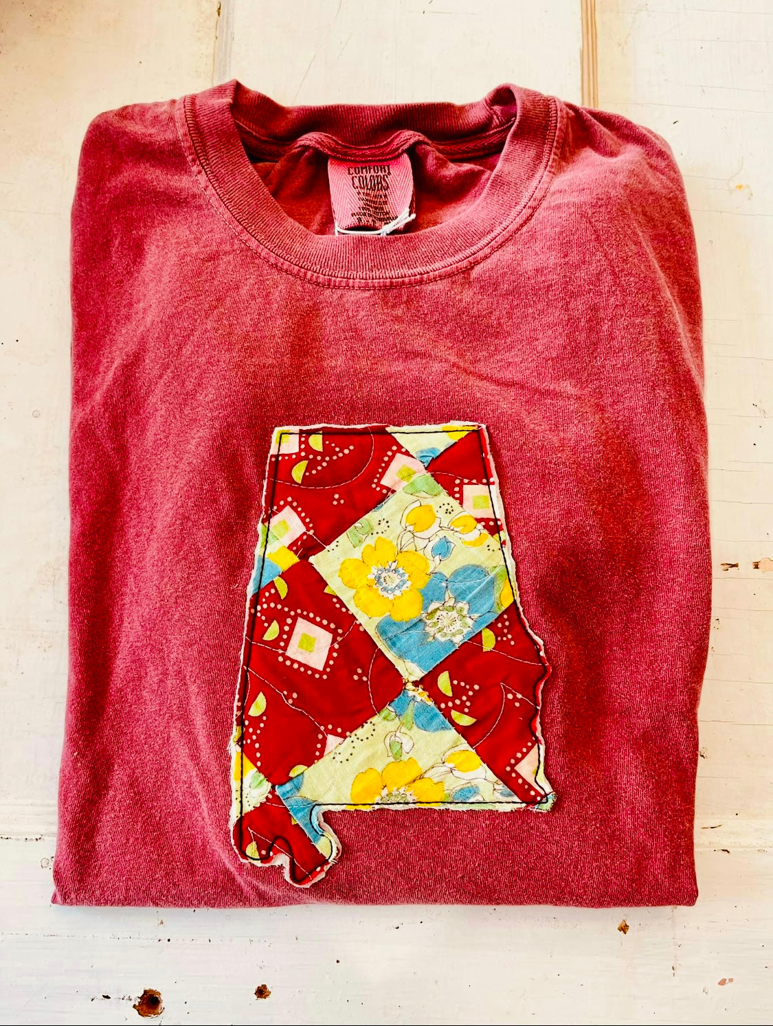 Red AL Quilt Shape Long-Sleeve: Small