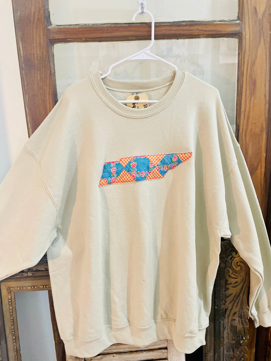 Cream Quilt TN Shape Sweatshirt: 2XL